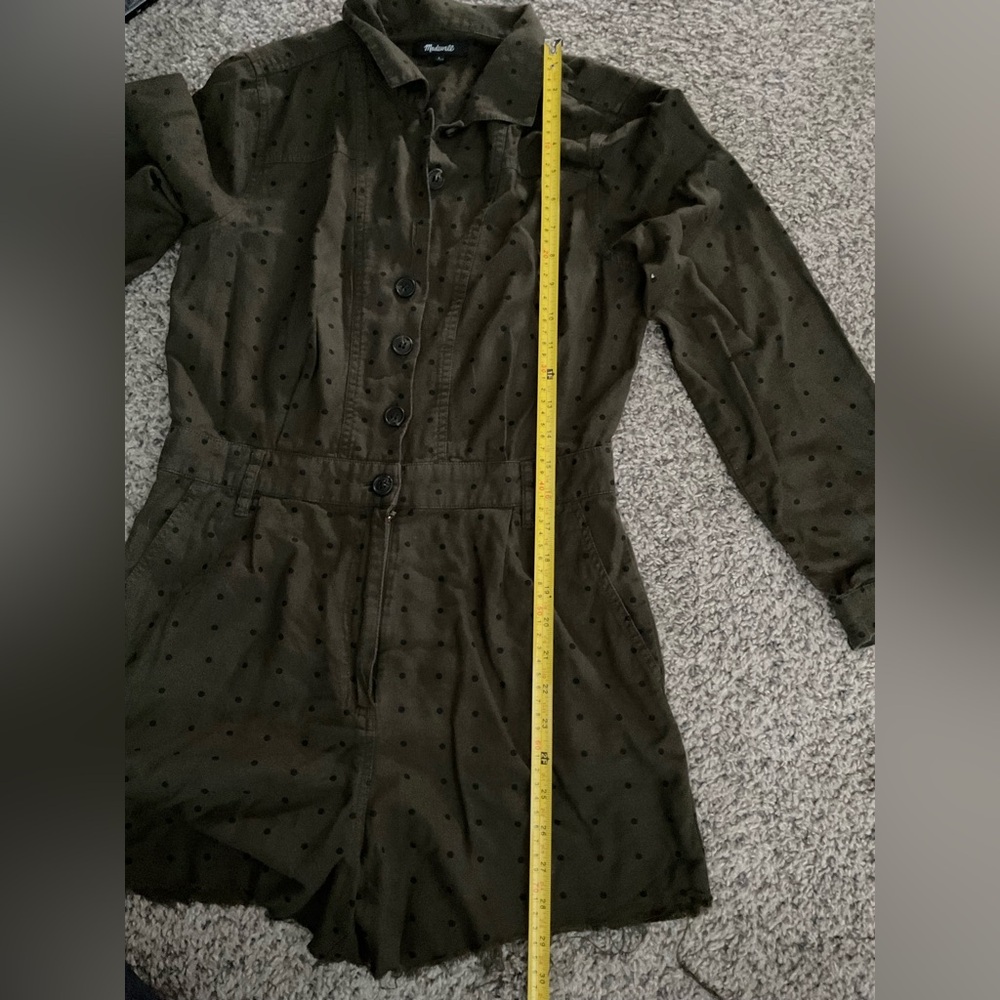 Madewell Olive Green long sleeve Button-Up distressed hemline shorts Jumpsuit- 6 - Picture 7 of 7